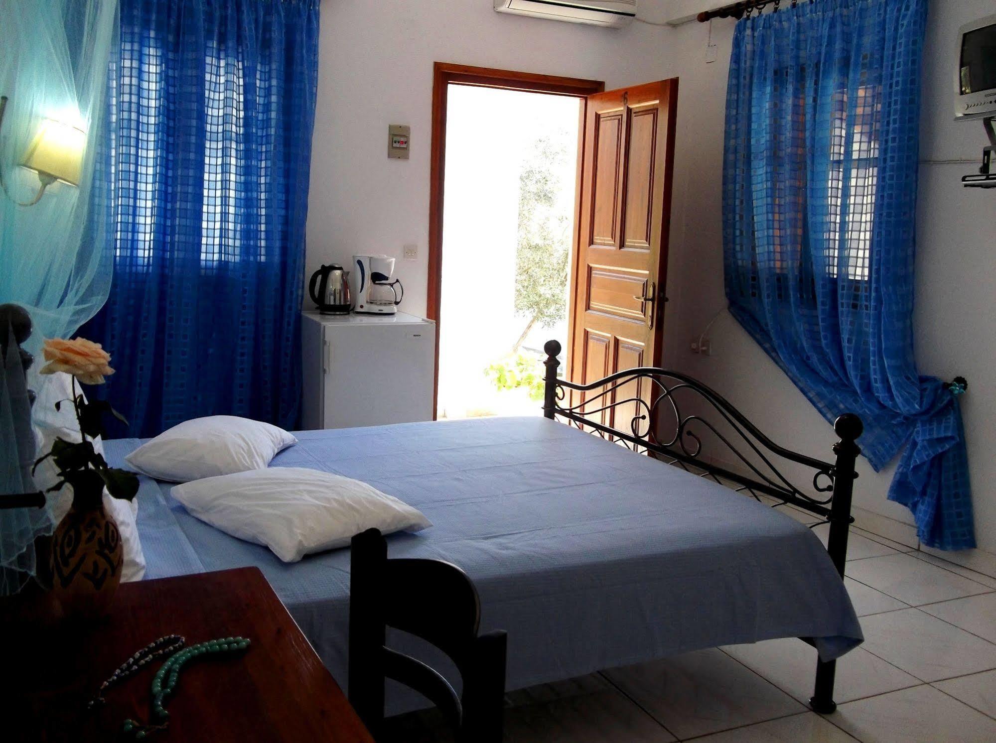 Artemis Bungalows Στάφυλος Εξωτερικό φωτογραφία