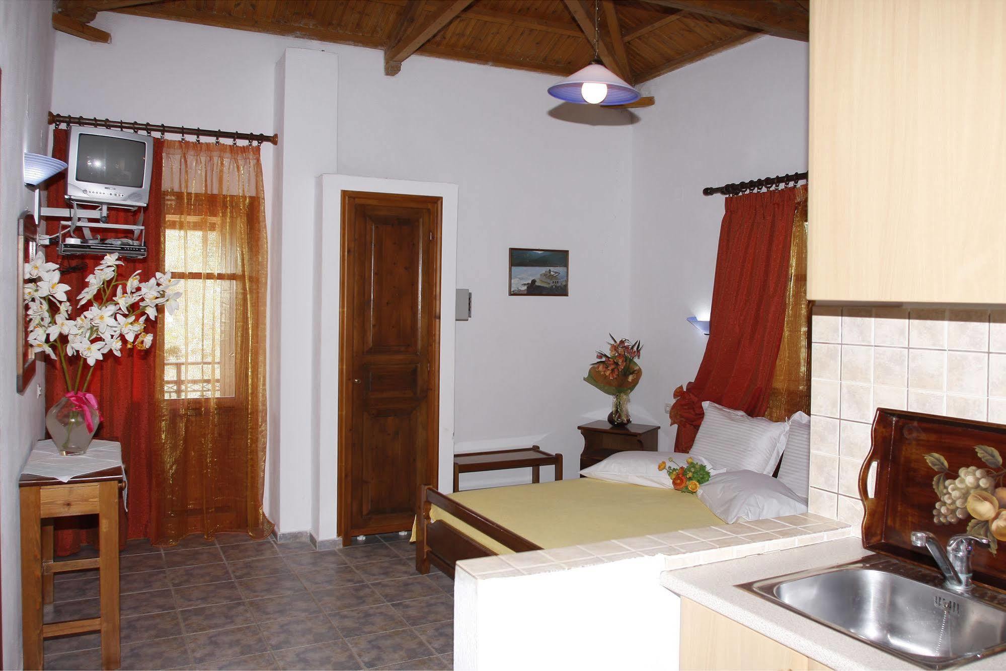 Artemis Bungalows Στάφυλος Εξωτερικό φωτογραφία