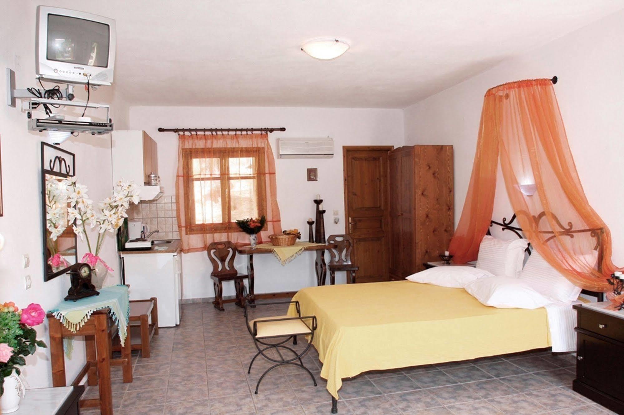 Artemis Bungalows Στάφυλος Εξωτερικό φωτογραφία