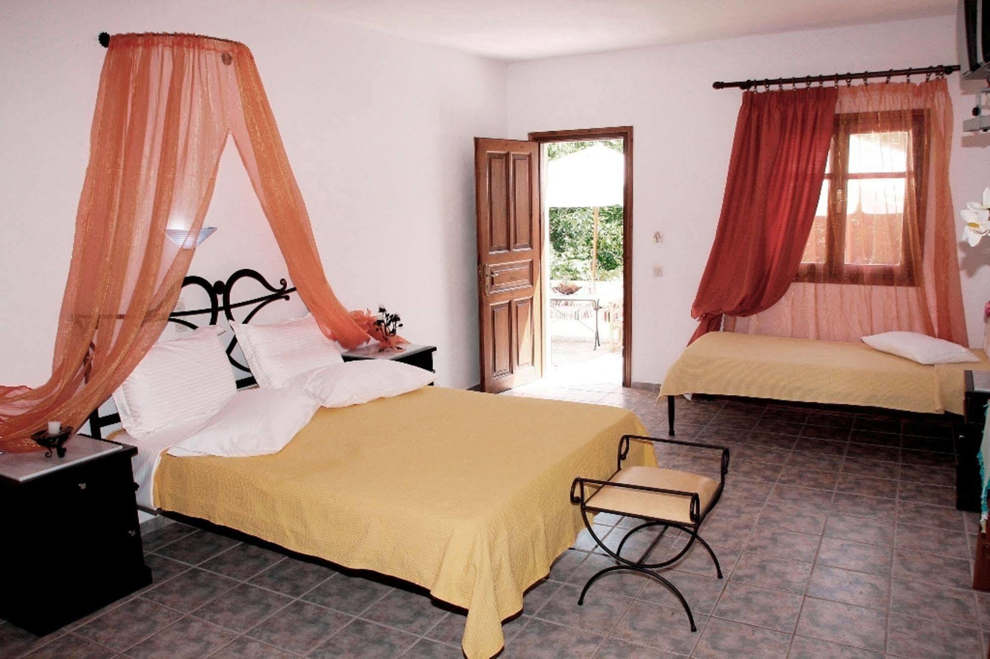 Artemis Bungalows Στάφυλος Εξωτερικό φωτογραφία
